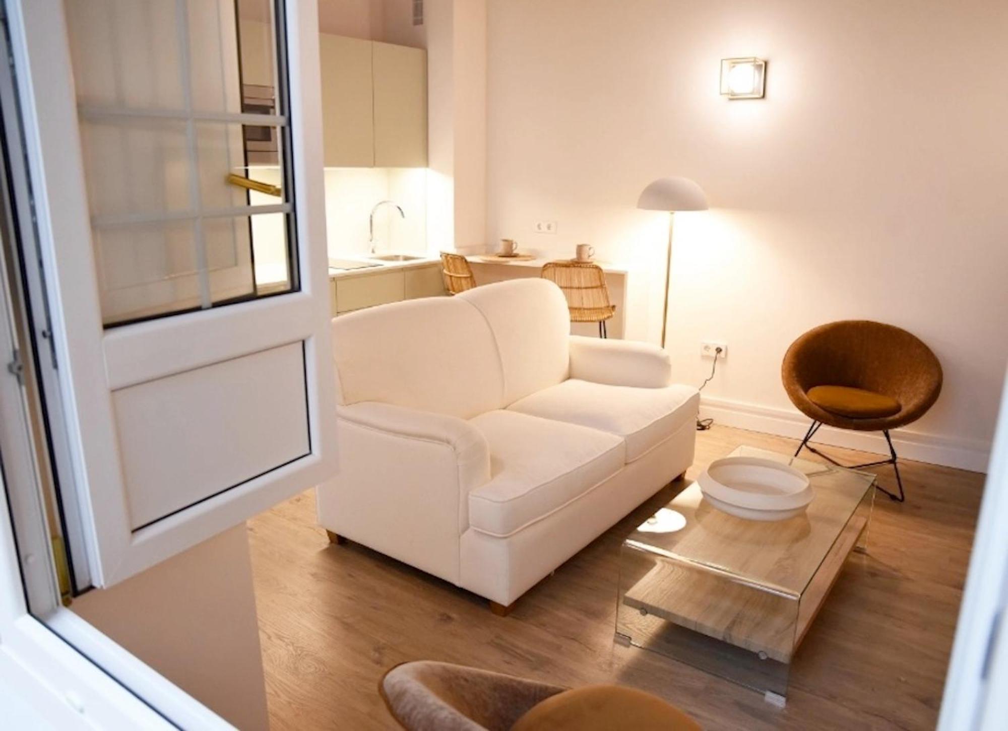 The Honest Hotel & Apartments 塞维利亚 外观 照片