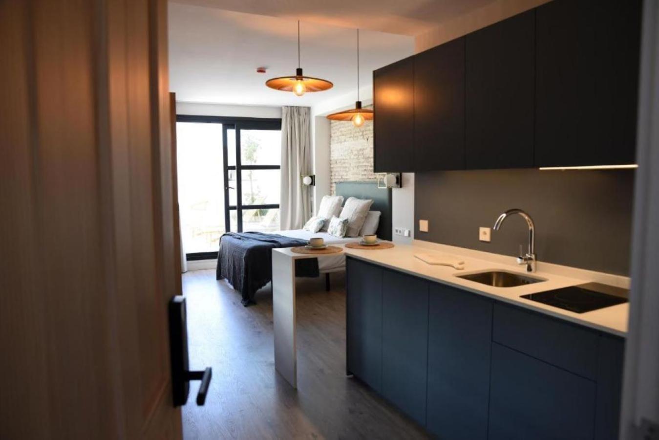 The Honest Hotel & Apartments 塞维利亚 外观 照片