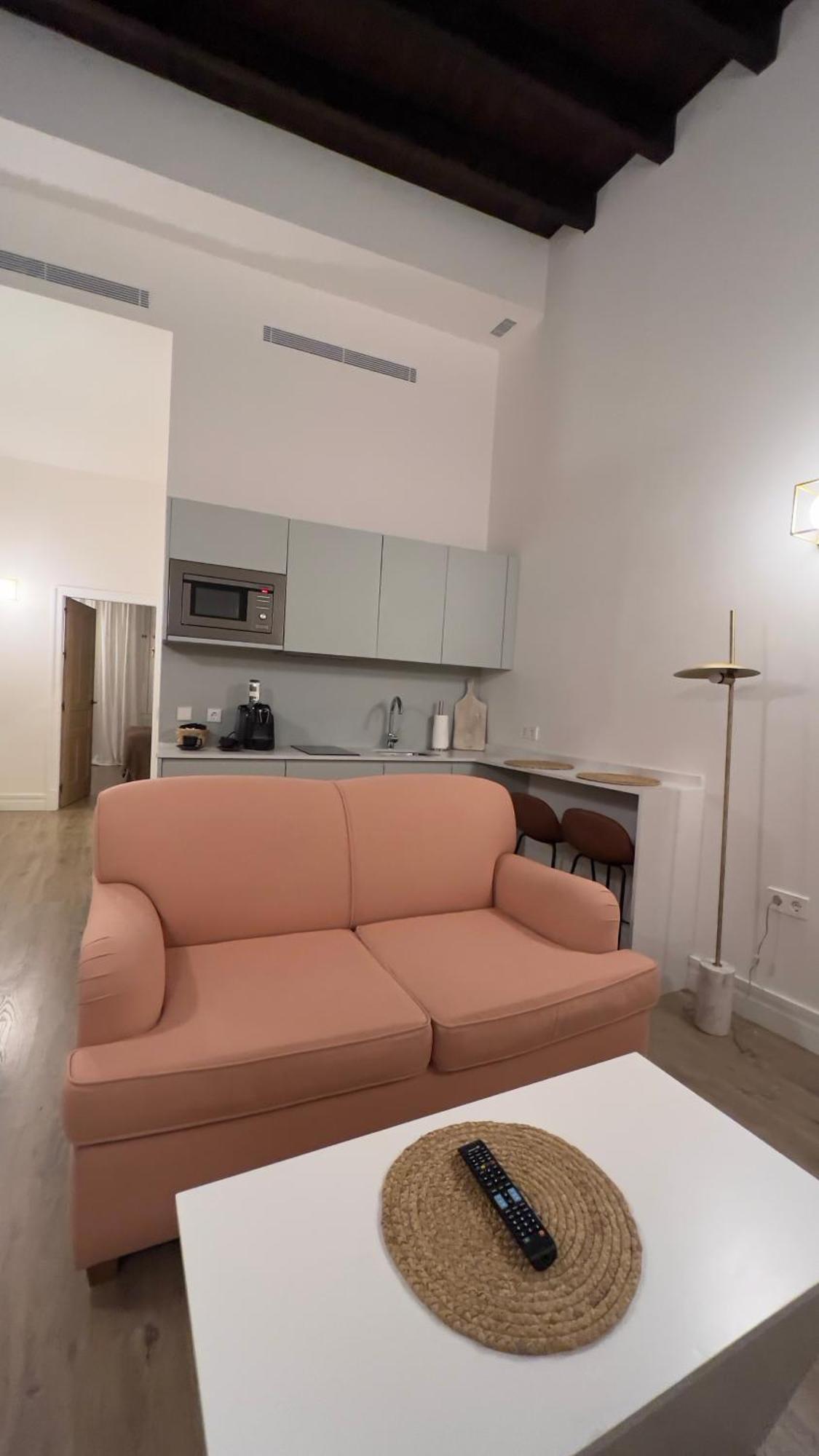 The Honest Hotel & Apartments 塞维利亚 外观 照片